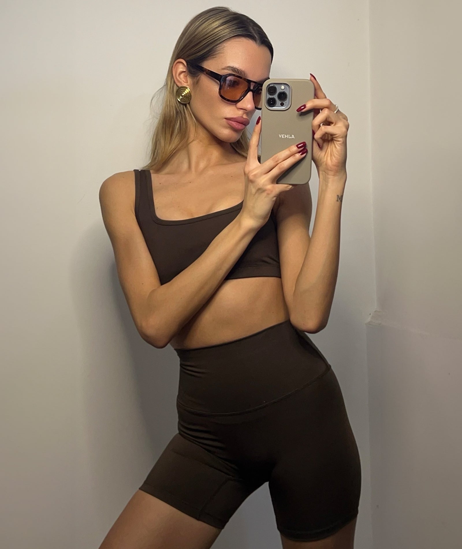 CROPPED AND SHORTS - BROWN